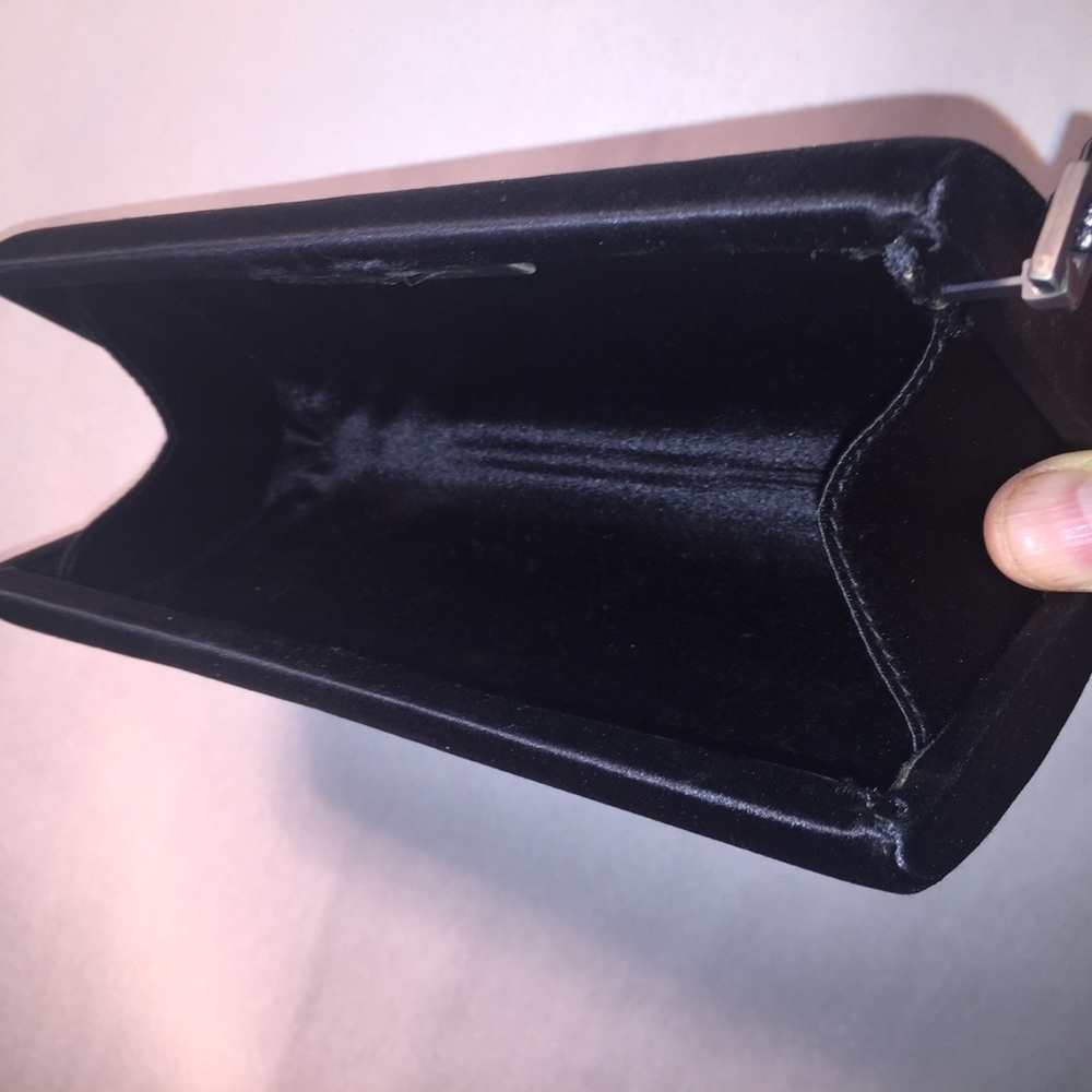 auth SAINT LAURENT black silk hardshell CLUTCH - Picture 5 of 8